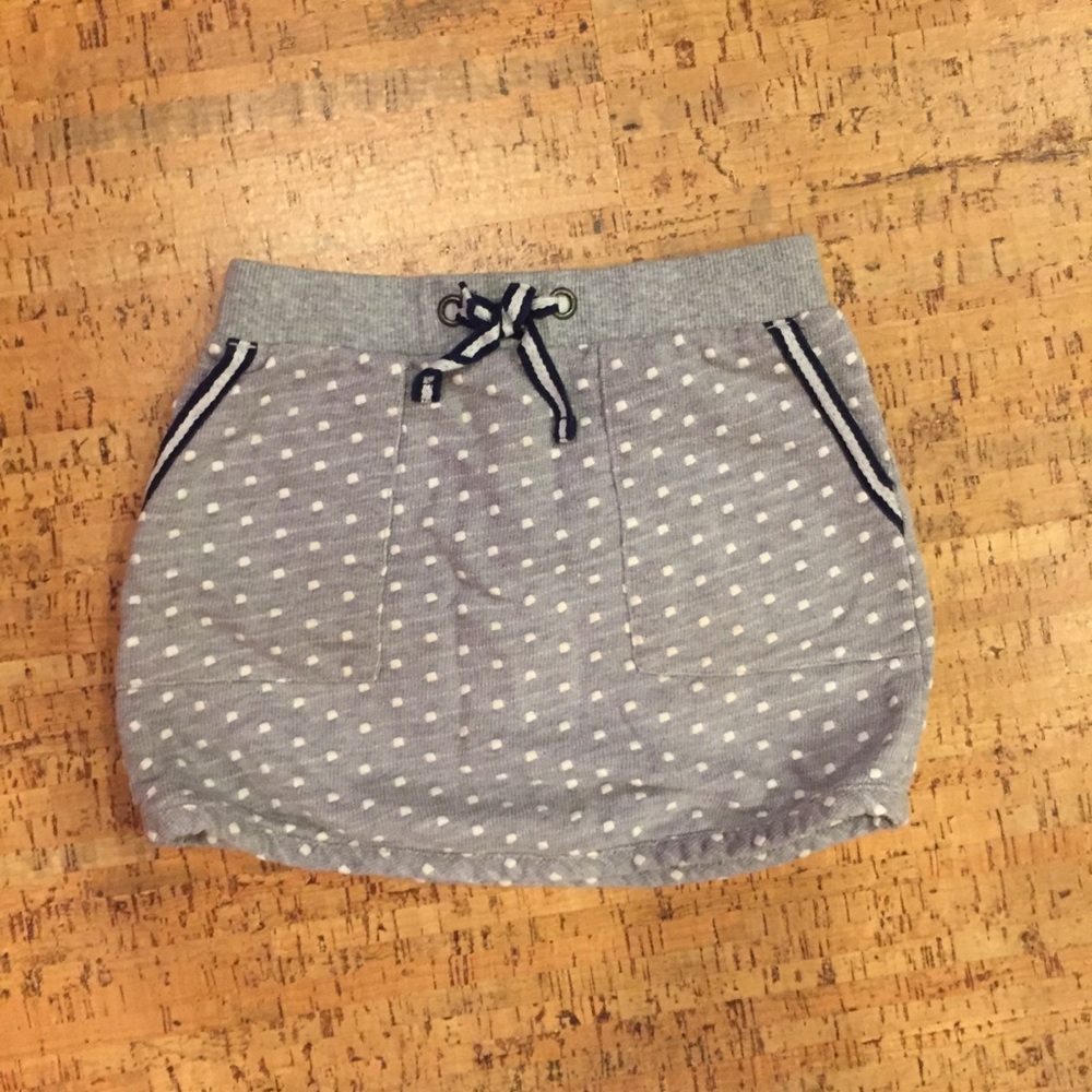 Hanna Andersson size 110 polka dot skirt